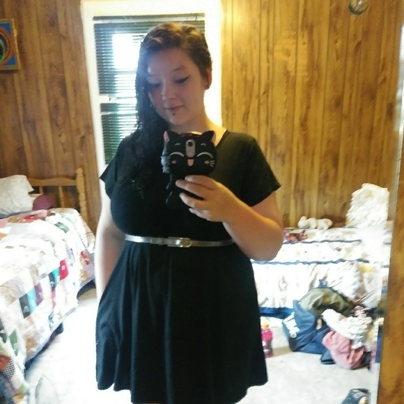 Meet your Posher, Aliyah - Picture 1 of 1